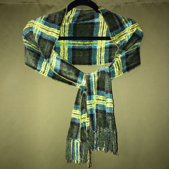 Charming Charlie Accessories - Charming Charlie Scarf ~PB3